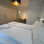 Castello 2 Apartment *