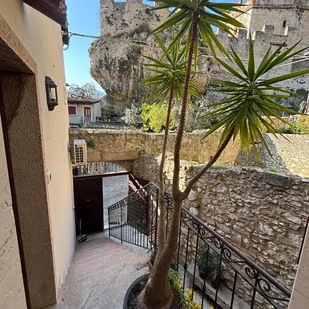 Castello 2 Malcesine