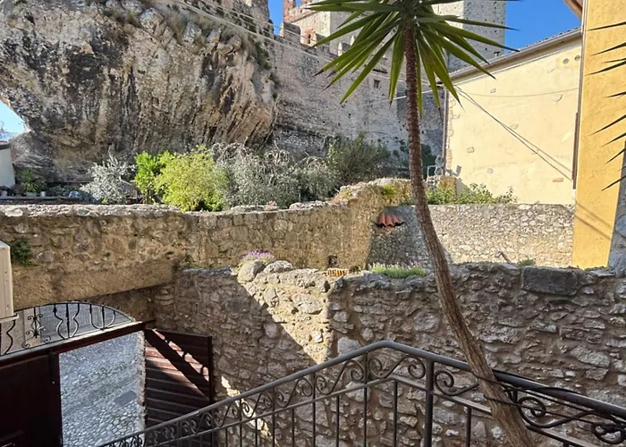 Castello 2 מאלצ'סינה